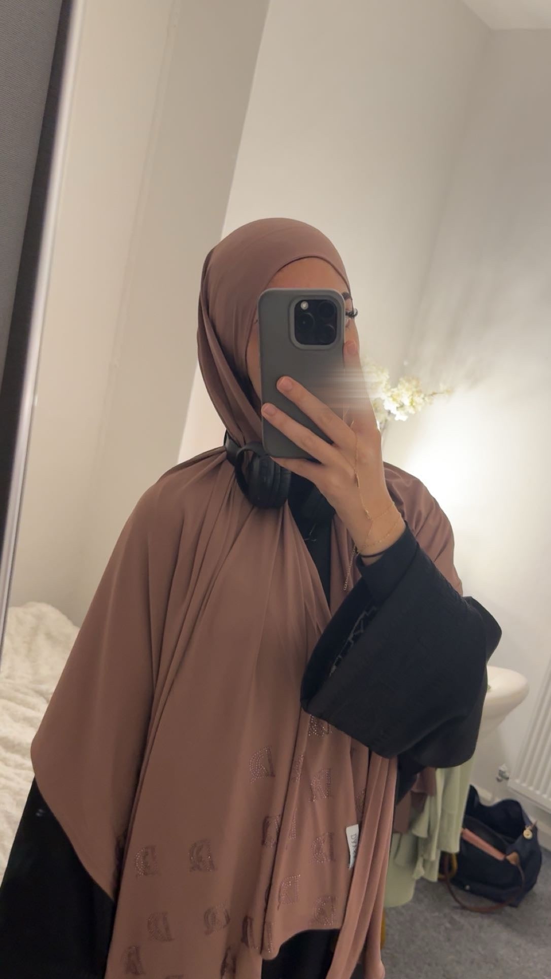 The Monogram - Rose brown