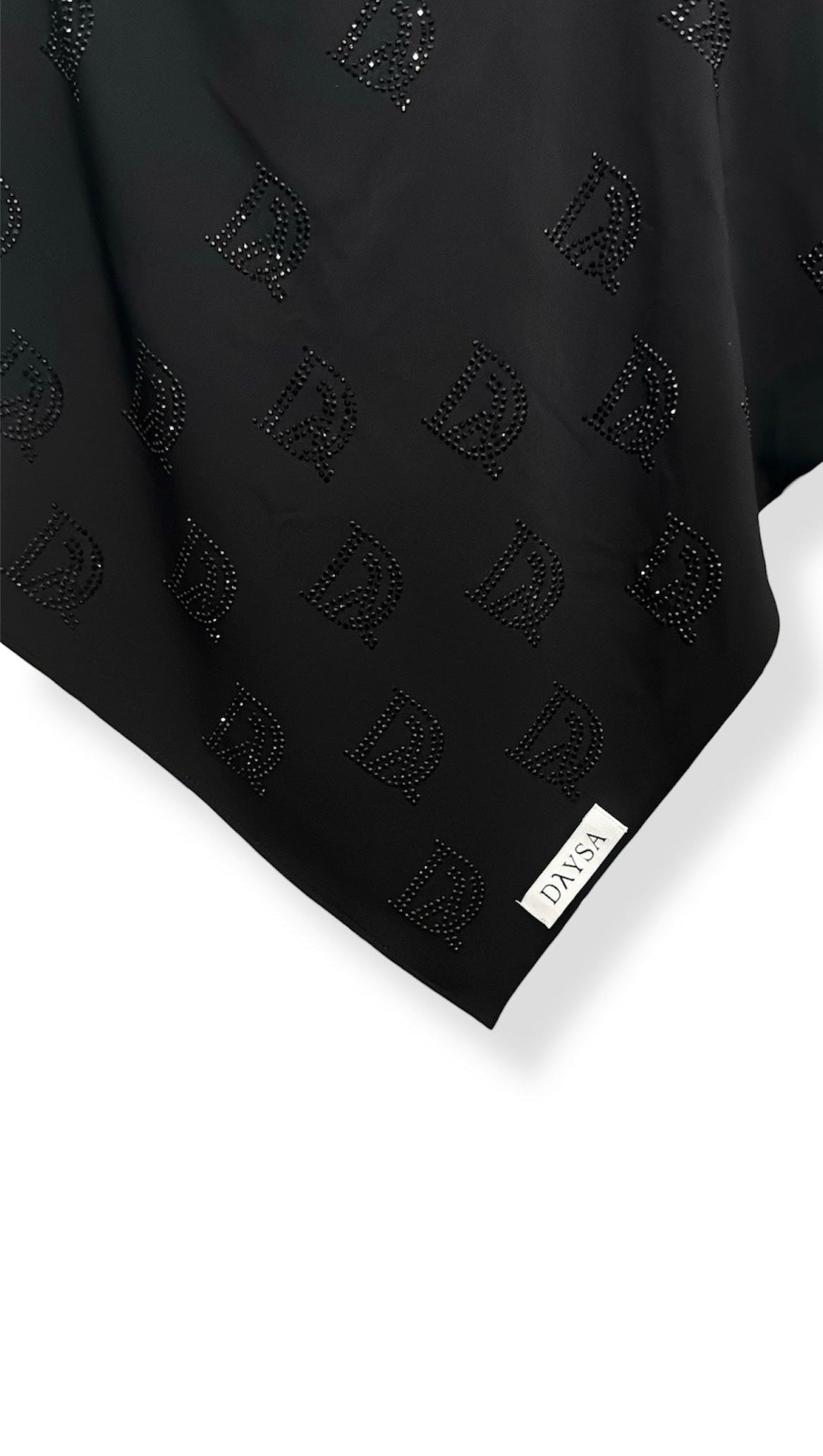 Noir - The Monogram
